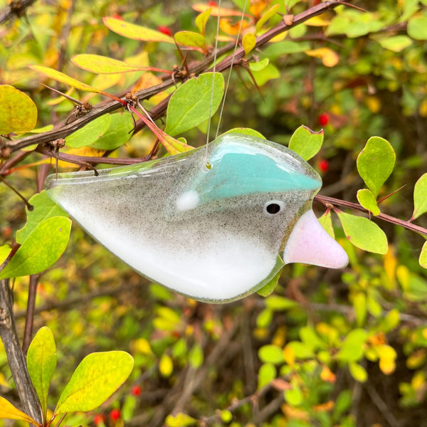 Load image into Gallery viewer, handcrafted fused glass junco in a blue hat