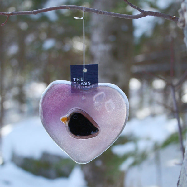 Charger l'image dans la galerie, Pinky Purple Glass Heart with Blackbird