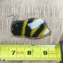 Load image into Gallery viewer, Small Lot (Limiteds): Wholesale Medium Hanging Bee
