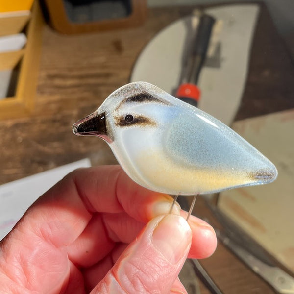 Load image into Gallery viewer, FUSED GLASS ART NUTHATCH IN MAKERS HAND
