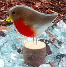 Load image into Gallery viewer, Robin Ornament (brown, red chest with yellow beak)sitting in glass ice pebbles: Ornament by The Glass Bakery
